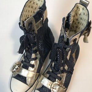 Apple Bottom Girl’s Shoes size 7 US Kishia High